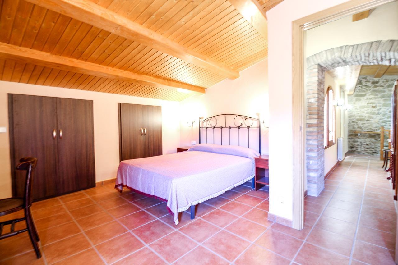 Sistach Rentals Casa Colomers Buitenkant foto